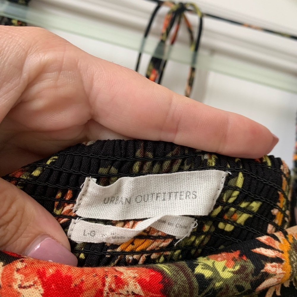 Urban Outfitters Square Neck Long Sleeve Off Shoulder Floral Open Back Black L - Picture 9 of 9